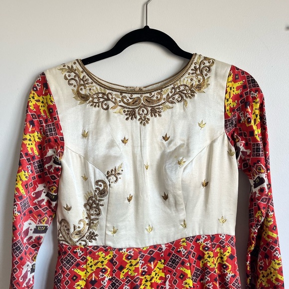 Red Long Sleeve Indian Ethnic Floor Length Evening Gown/ Anarkali - Picture 4 of 6